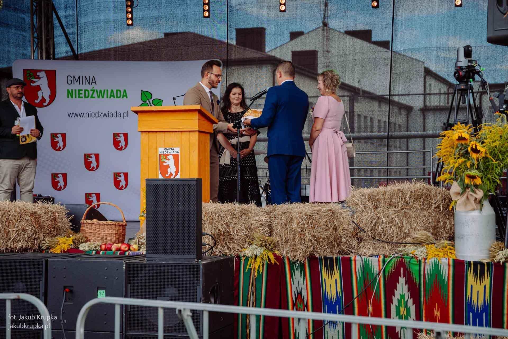 2026/08/30 – Dożynki Gminno-Parafialne w Niedźwiadzie