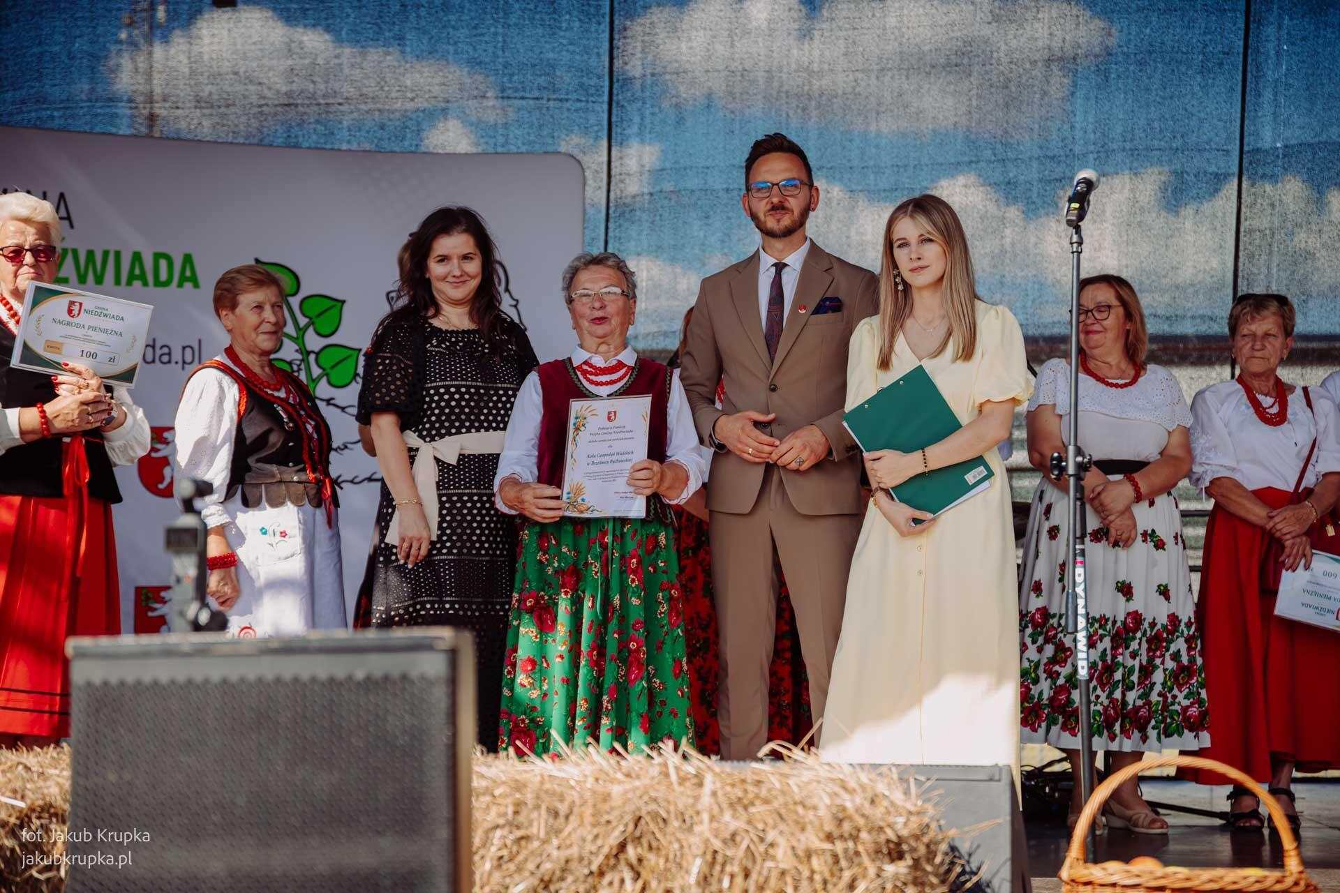 2026/08/30 – Dożynki Gminno-Parafialne w Niedźwiadzie
