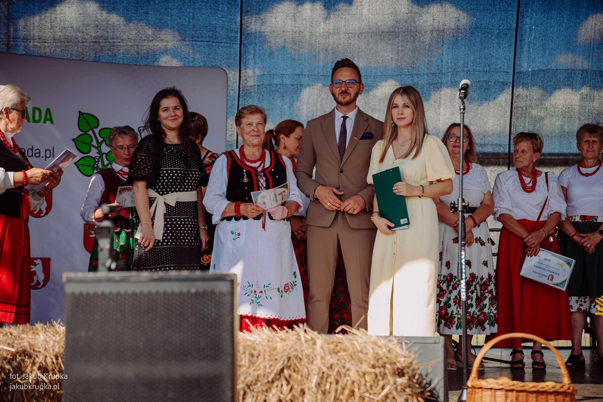 2026/08/30 – Dożynki Gminno-Parafialne w Niedźwiadzie
