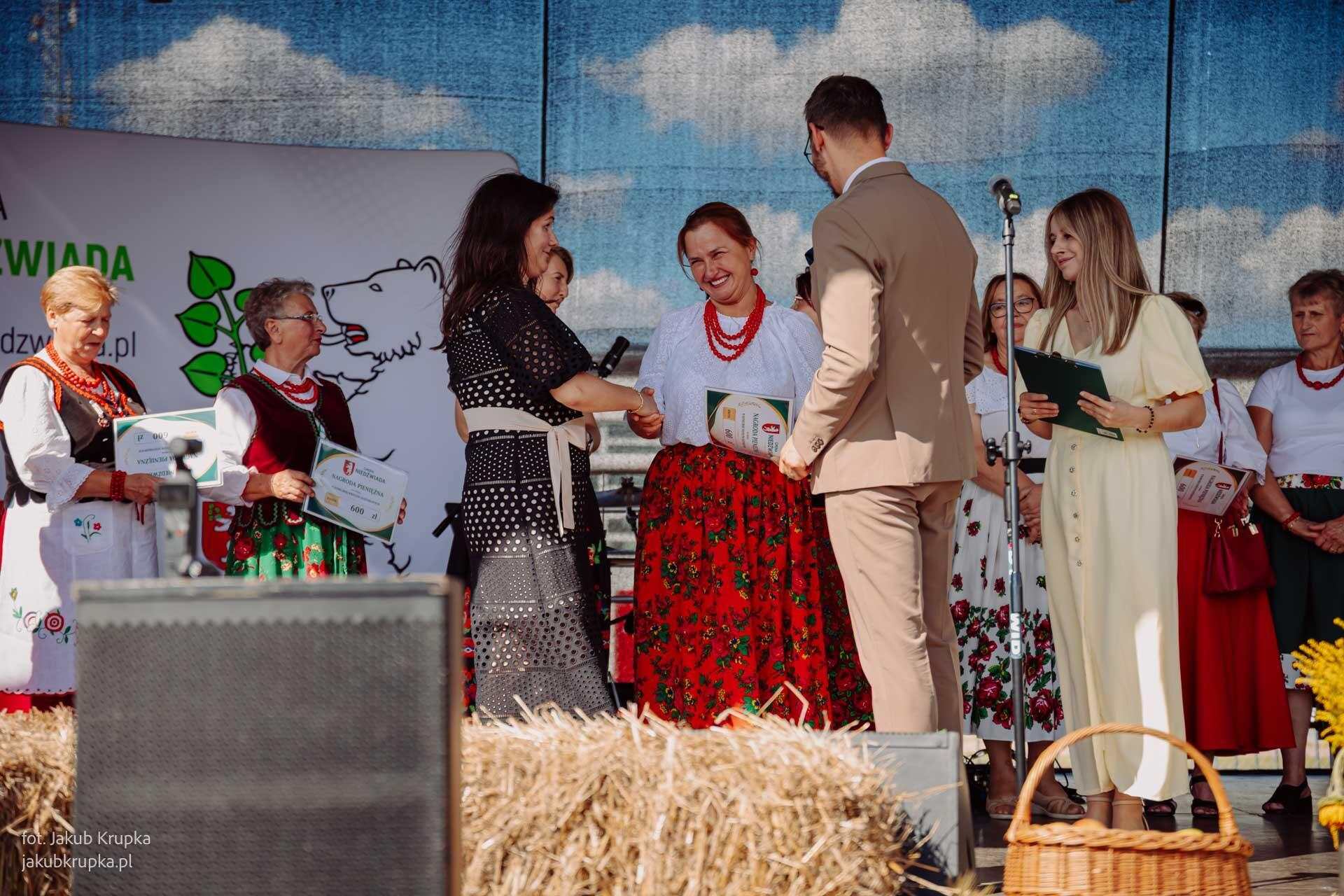 2026/08/30 – Dożynki Gminno-Parafialne w Niedźwiadzie