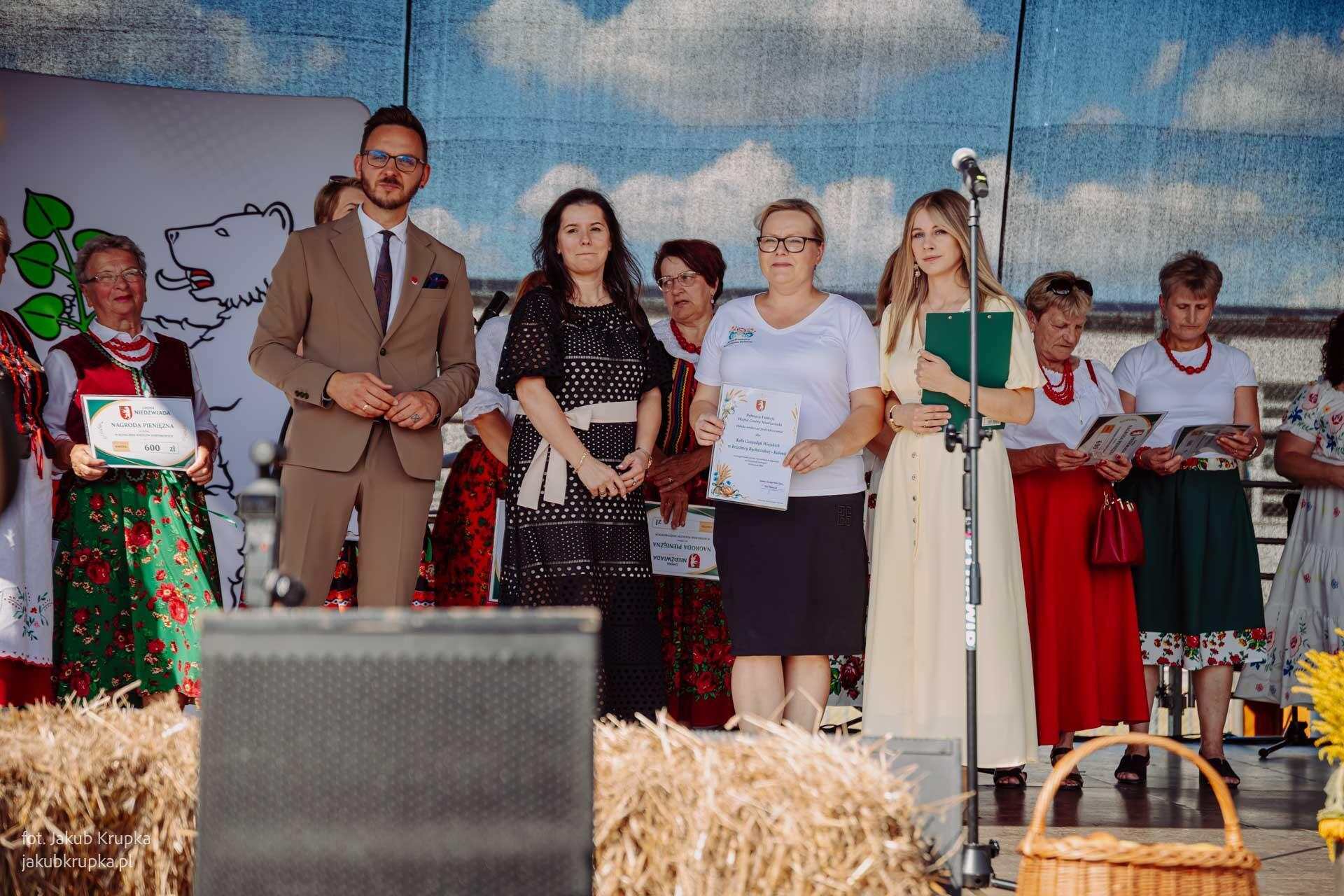 2026/08/30 – Dożynki Gminno-Parafialne w Niedźwiadzie