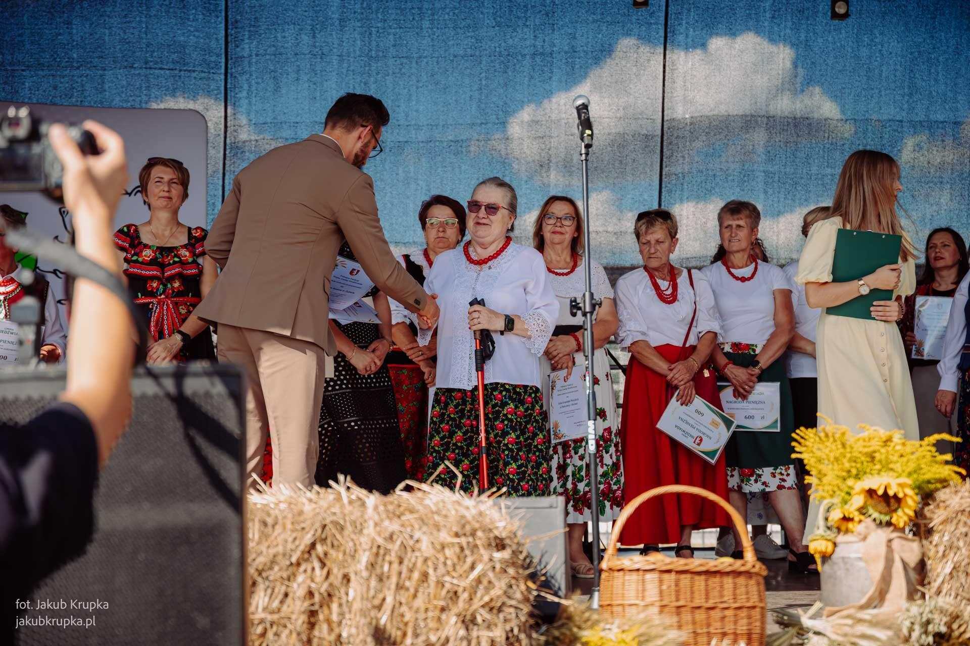 2026/08/30 – Dożynki Gminno-Parafialne w Niedźwiadzie